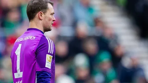 徐新晒新赛季中超首轮精彩瞬间：2025赛季启航🚢🍀